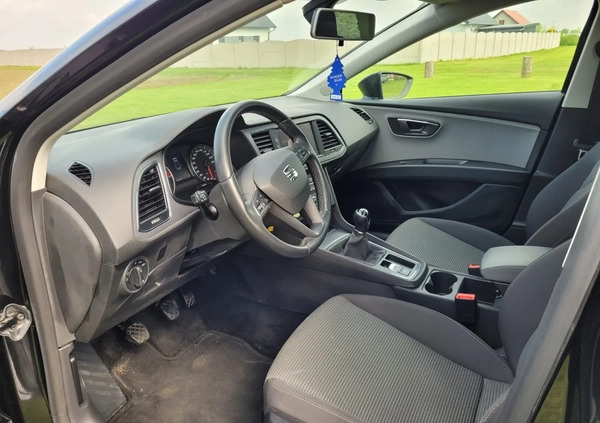 Seat Leon cena 52500 przebieg: 104638, rok produkcji 2018 z Wschowa małe 121